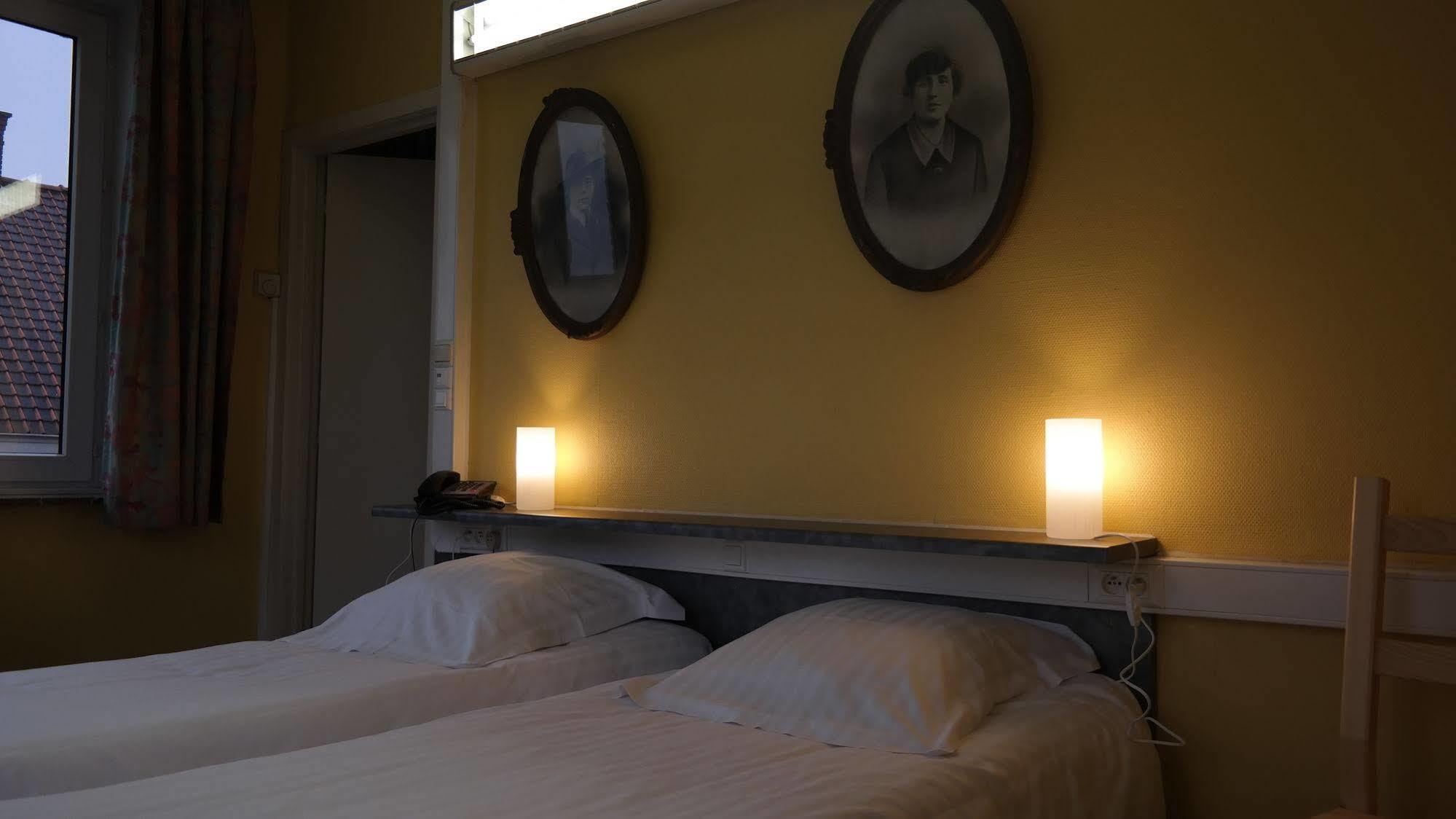 De Bonte Os Hotel & Tower Roeselare Esterno foto